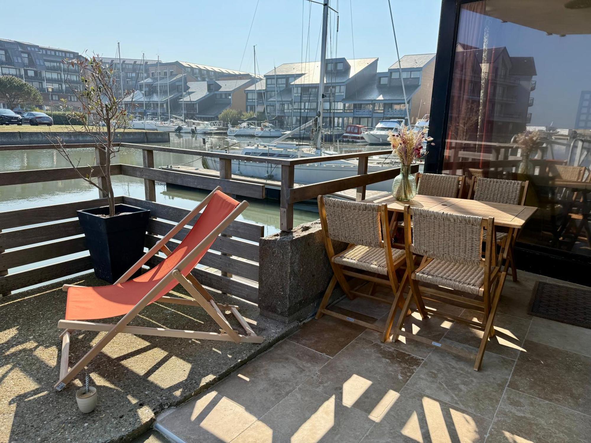 Ressourcement Et Bien Etre En Bord De Mer Deauville Exterior photo